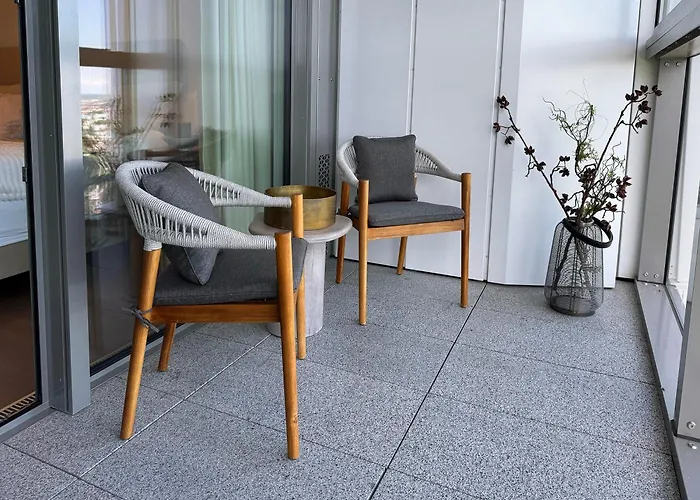 Eurovea Tower Lux 34th Floor Apartman Pozsony