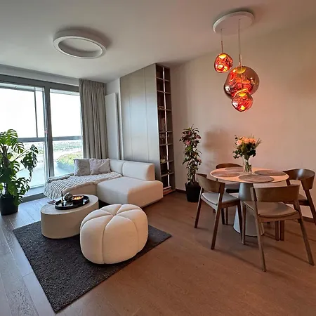 Eurovea Tower Lux 34th Floor Apartman *